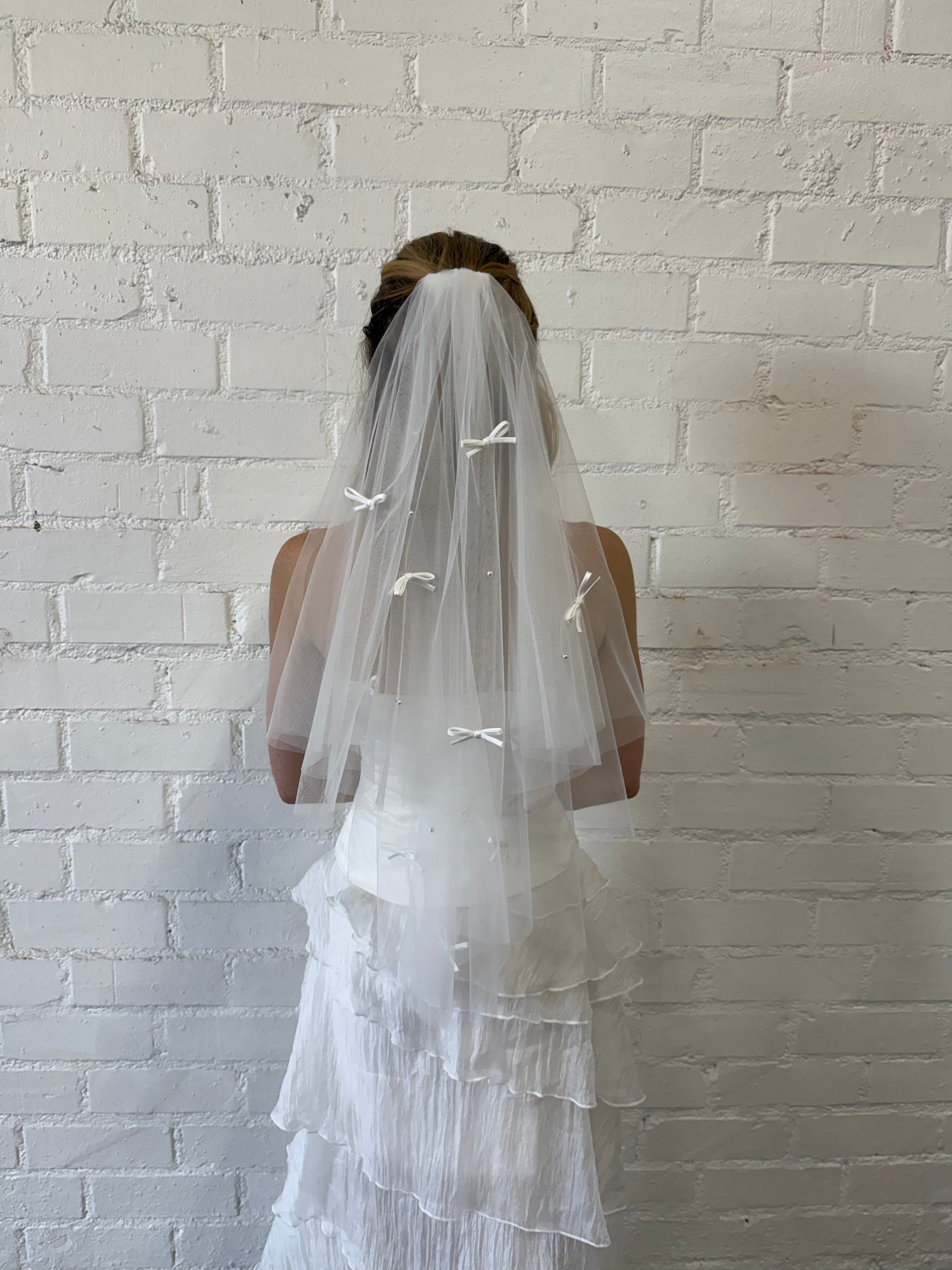 Valentina Bow Veil