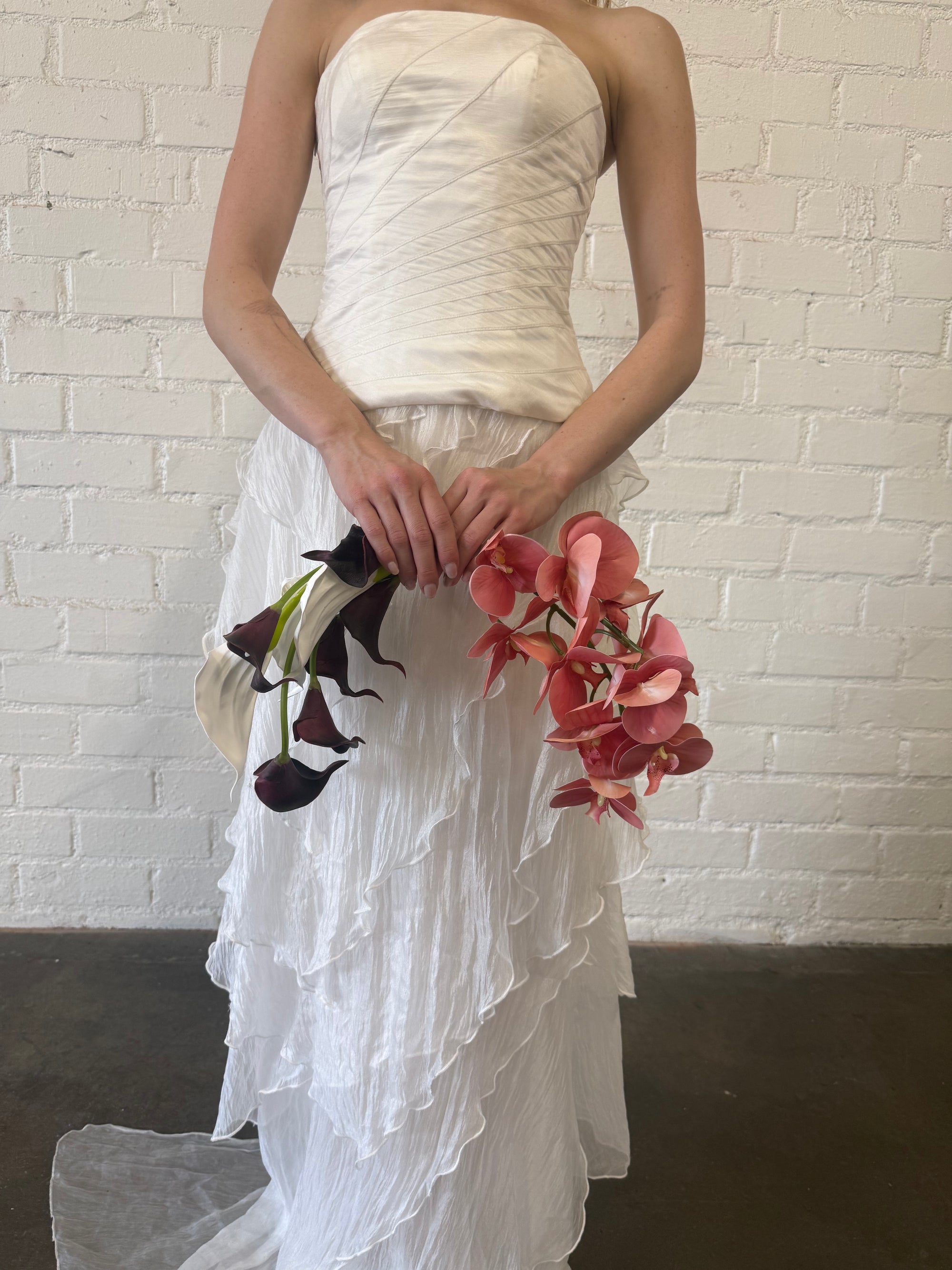 Curved Faux Bridal Bouquet in Mauve