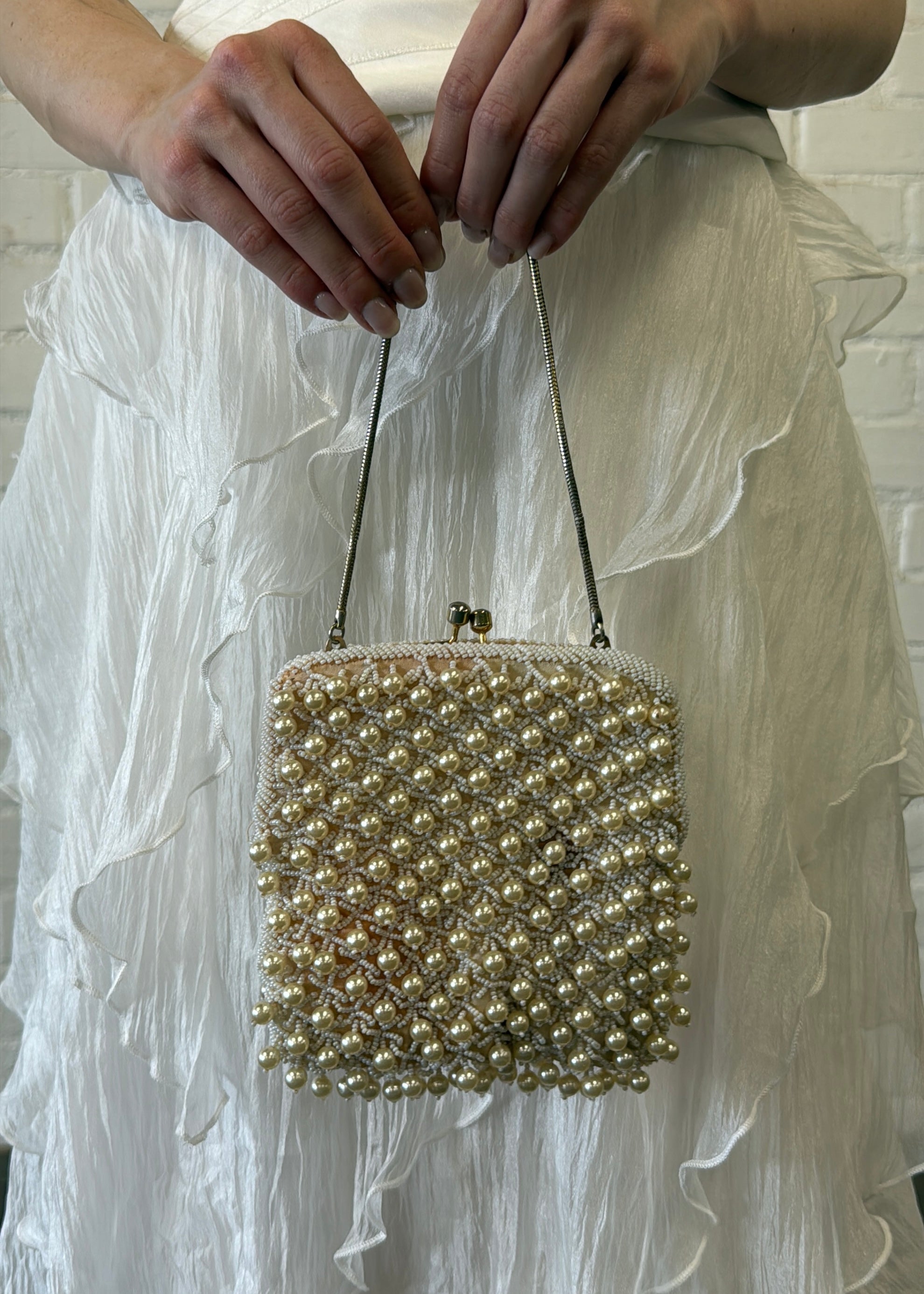 Pearl Girl [Vintage Bridal Bag 02]