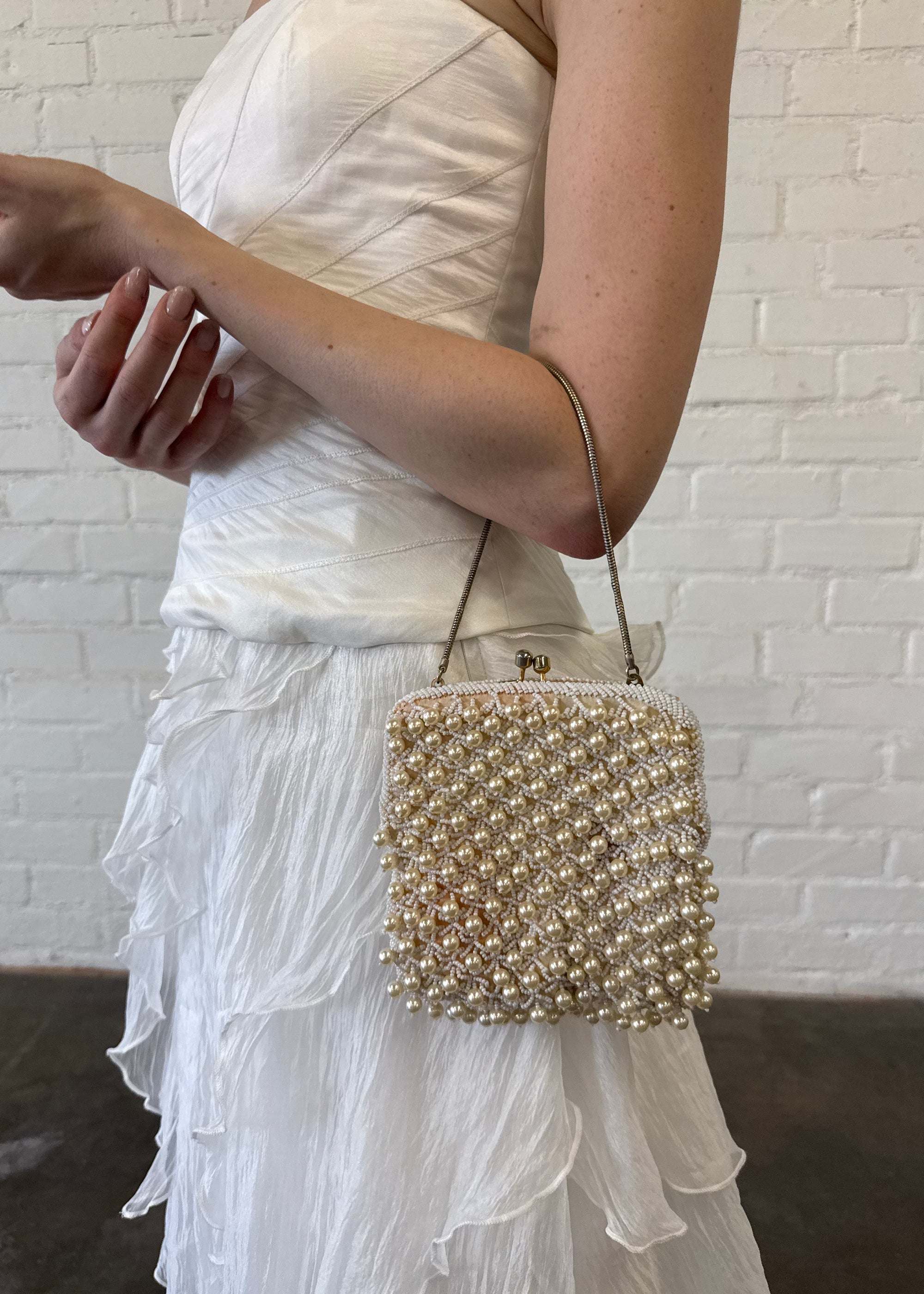 Pearl Girl [Vintage Bridal Bag 02]