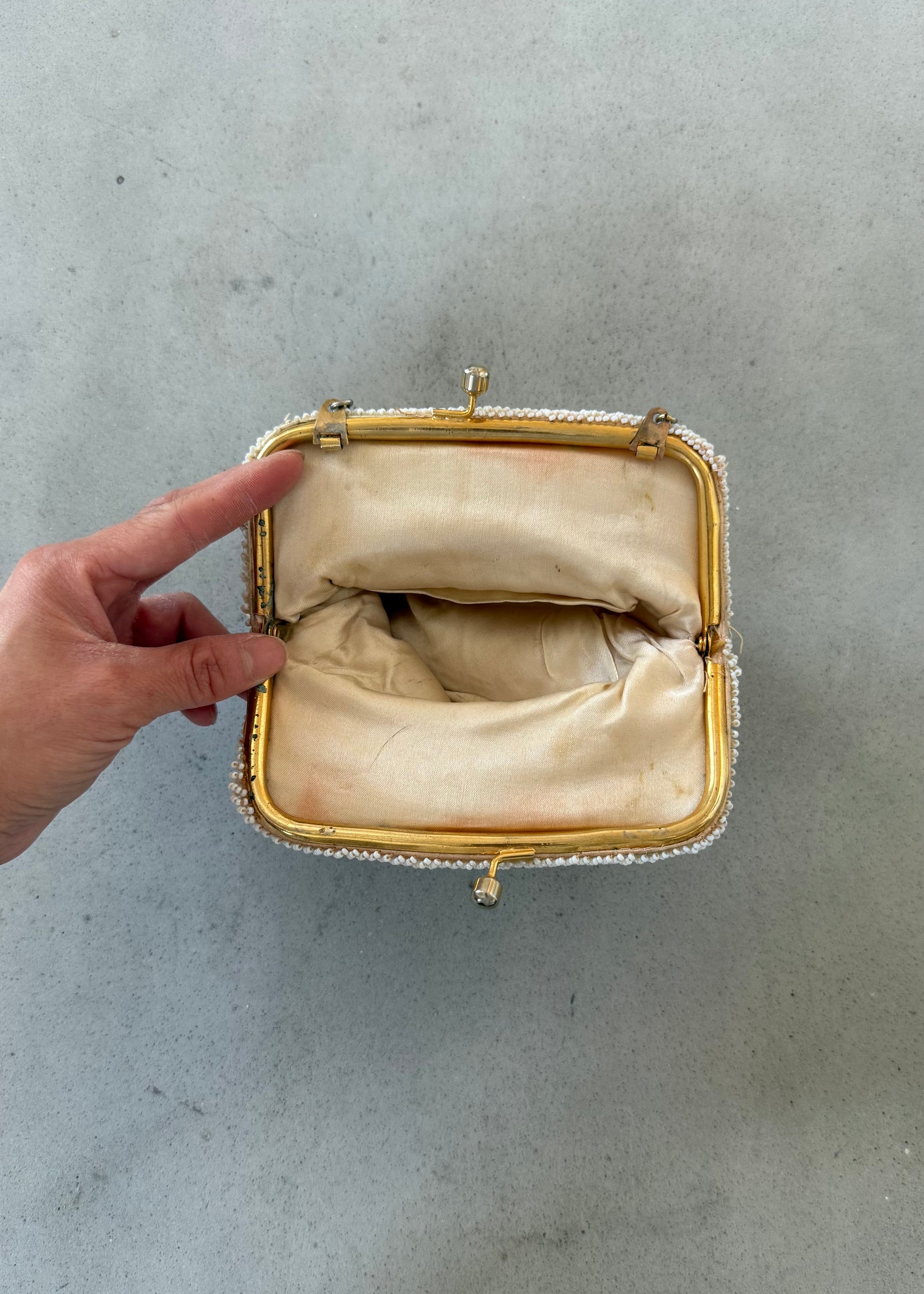 Pearl Girl [Vintage Bridal Bag 02]
